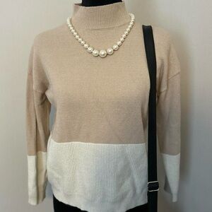 Tan and White Contrast Turtleneck Sweater